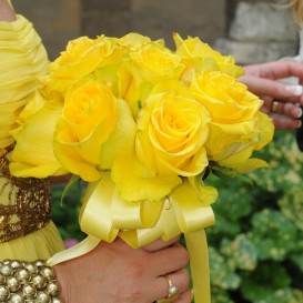 bouquet-in-yellow
