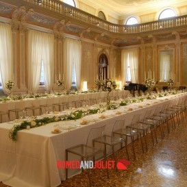 a-gran-canal-long-table