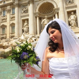 rome-trevi-fountain-natalie