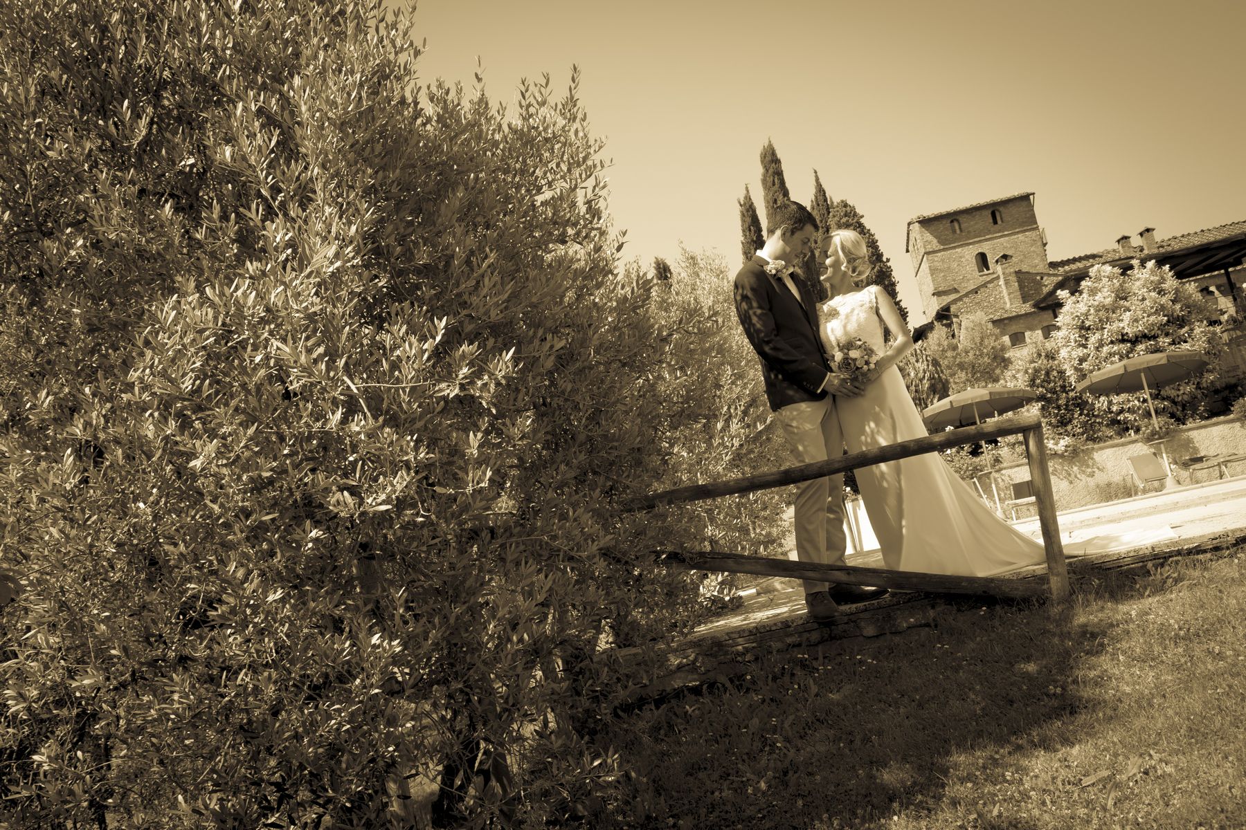 farmhouse wedding san gimignano