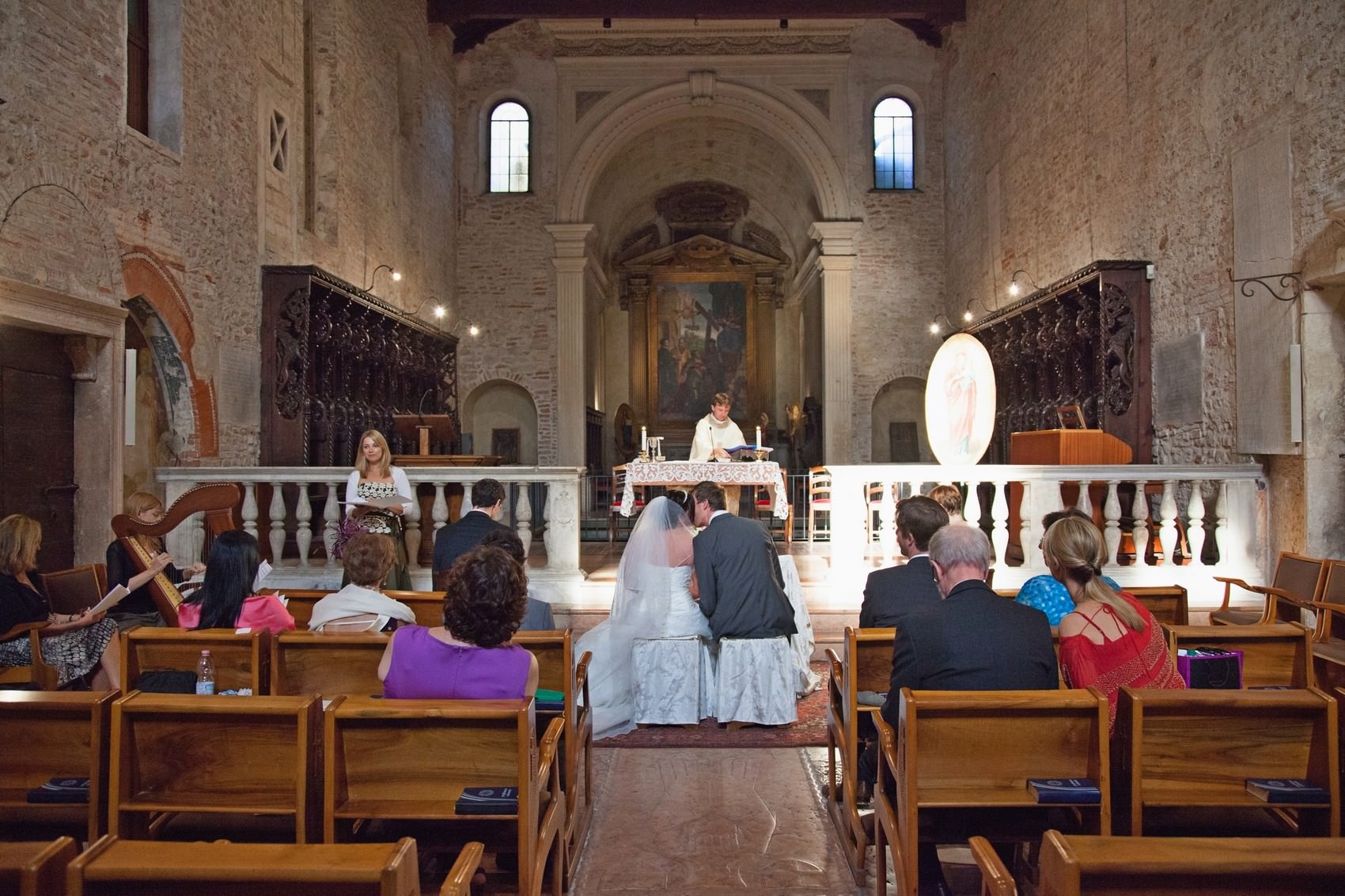 church-wedding-in-verona